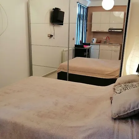 דירות ביילה Studio Apartman Irena 2 מראה חיצוני תמונה