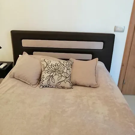 דירות ביילה Studio Apartman Irena 2 מראה חיצוני תמונה