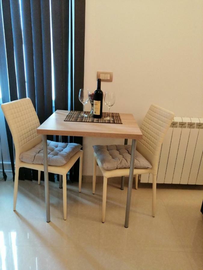 Studio Apartman Irena 2 Apartment *